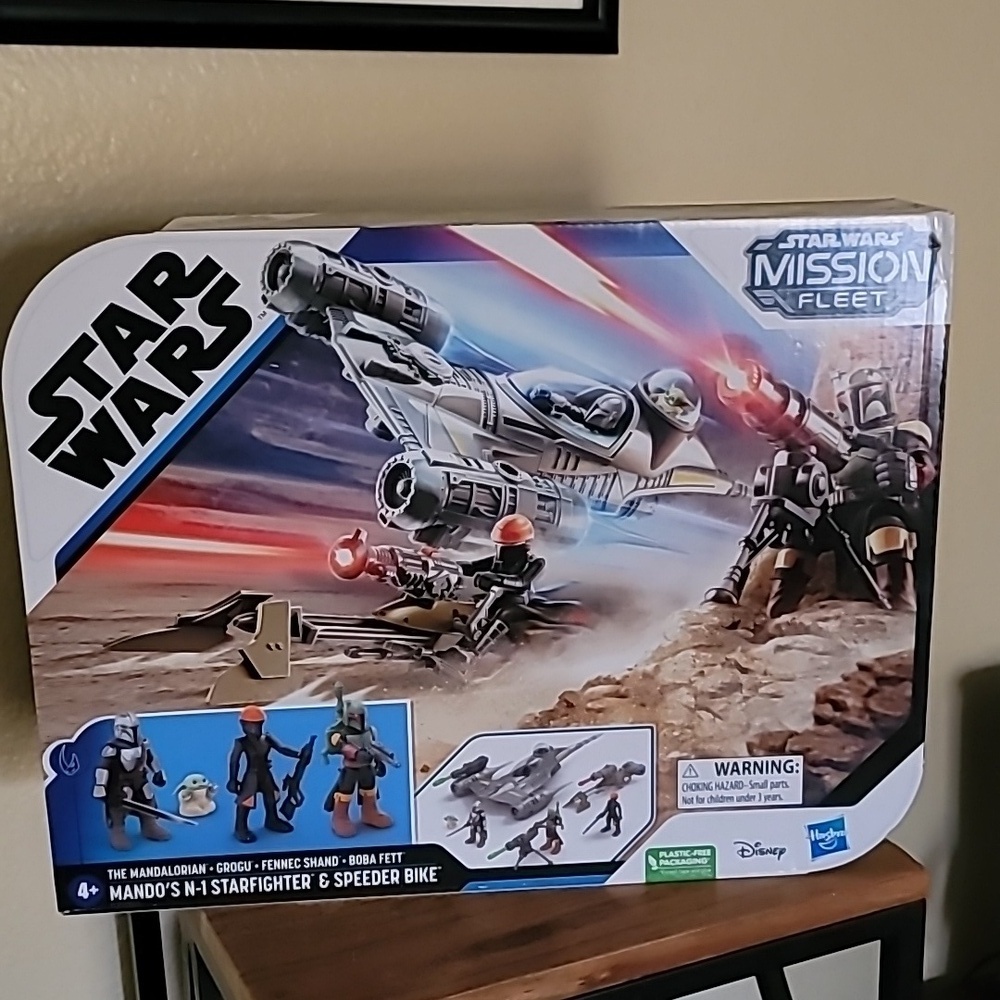 Star Wars Mabdalorian Mission Fleet toy